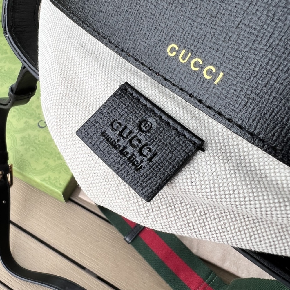 Gucci mini handbag