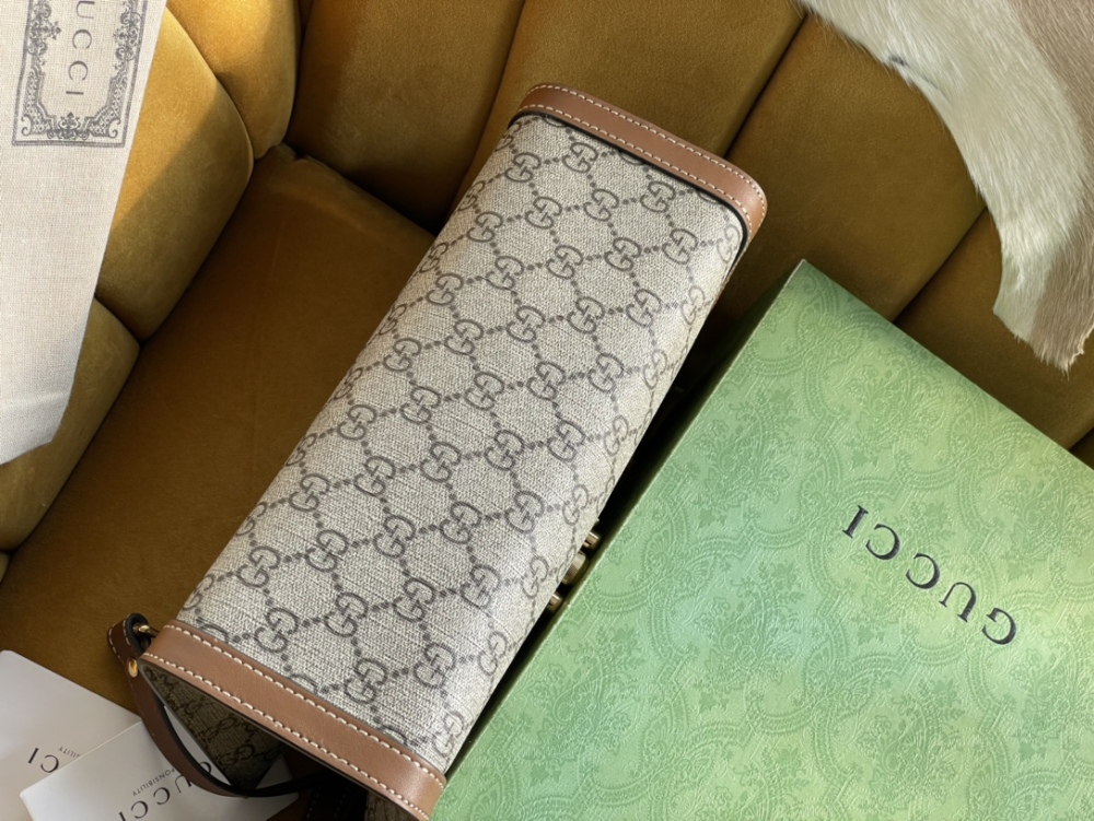 Gucci canvas bag