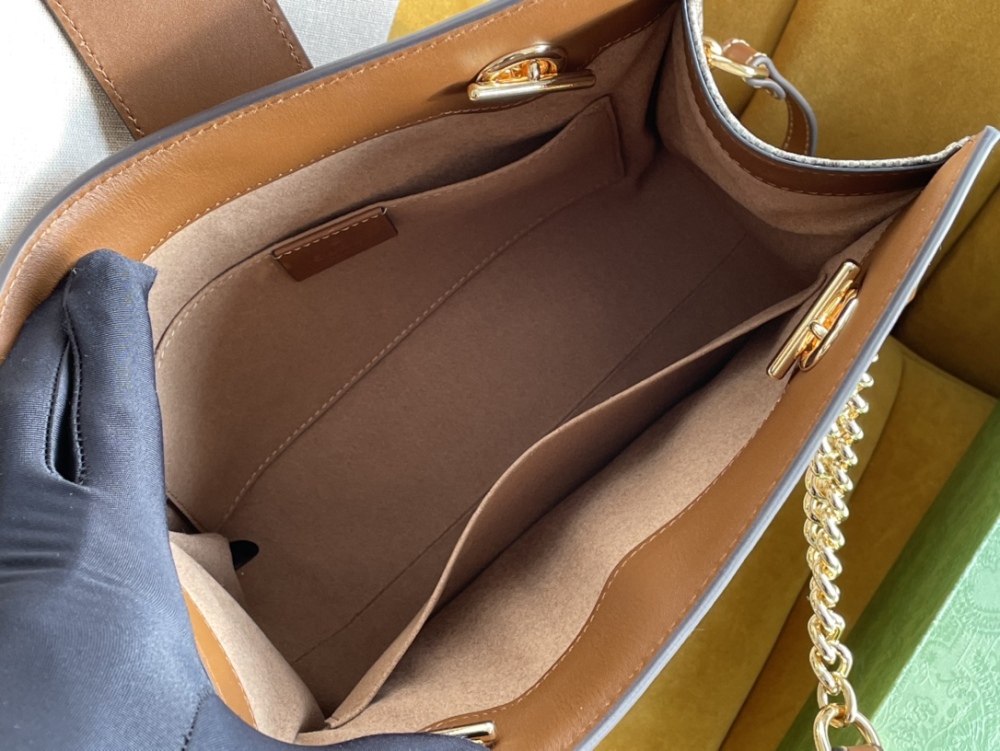 Gucci canvas bag