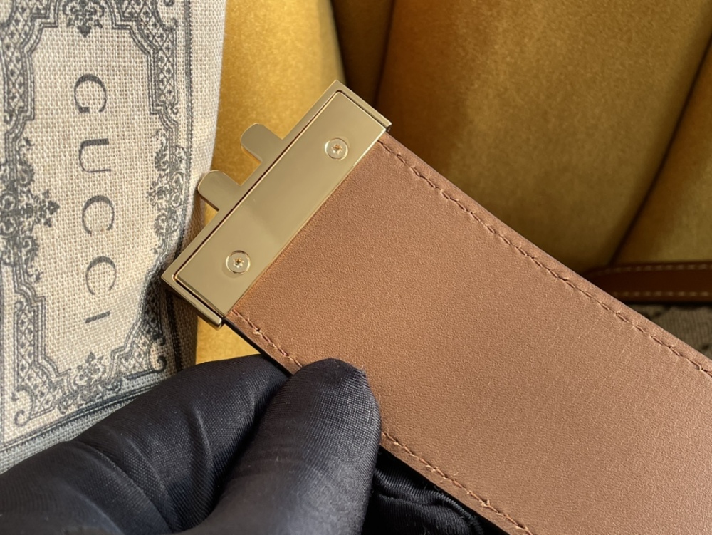 Gucci canvas bag