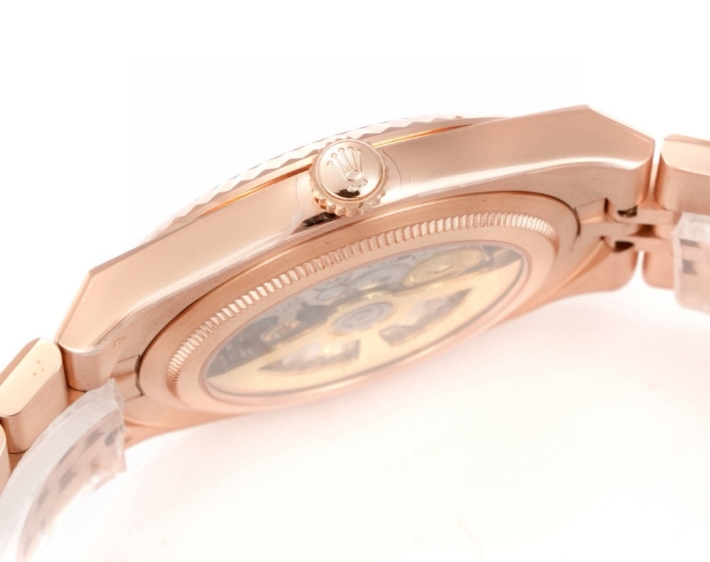 Rolex Oyster Perpetual Land-Dweller Reference 127335-0001