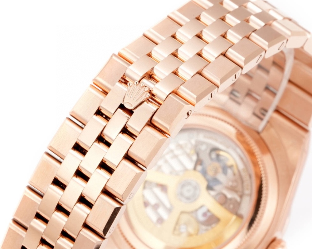 Rolex Oyster Perpetual Land-Dweller Reference 127335-0001