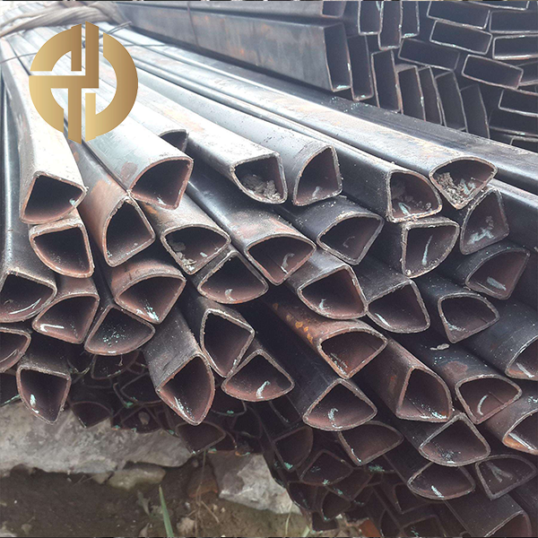 Tubos e canos de aço