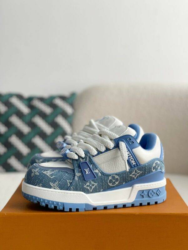 LOUIS VUITTON TRAINER