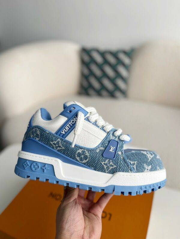 LOUIS VUITTON TRAINER