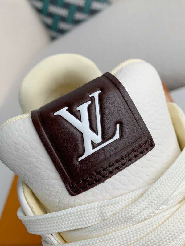 LOUIS VUITTON TRAINER SNEAKERS