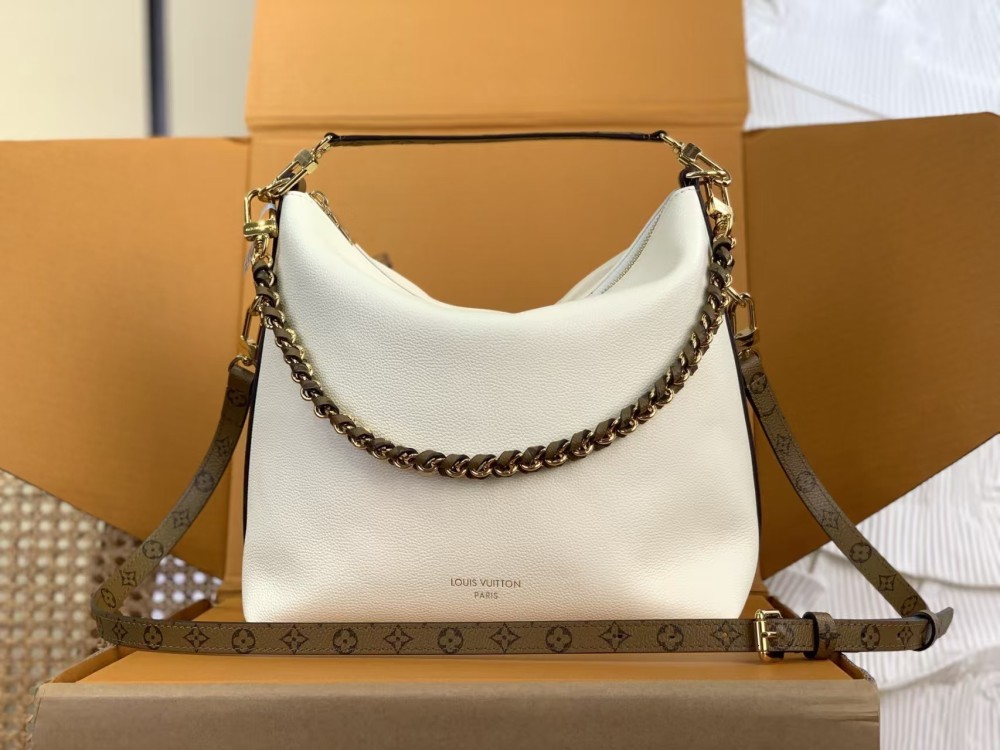 MULTIPASS Handbag