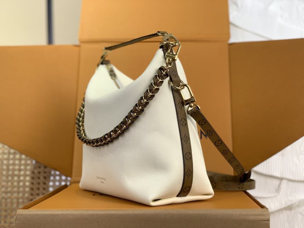 MULTIPASS Handbag