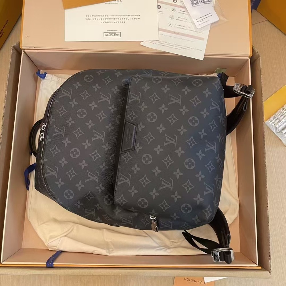 Discovery Backpack PM Monogram Eclipse