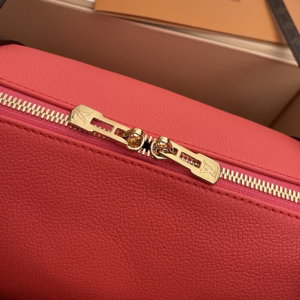 EXPRESS Small Handbag