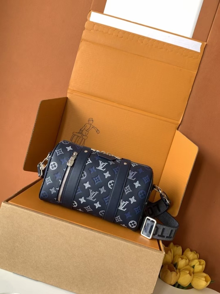 City Keepall bag