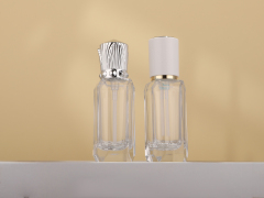 FOUNDATION BOTTLE