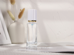 FOUNDATION BOTTLE