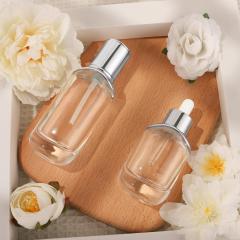 ESSENTIAL OIL BOTTLE