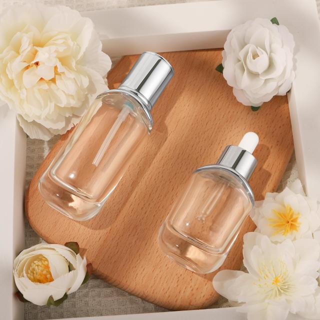 ESSENTIAL OIL BOTTLE