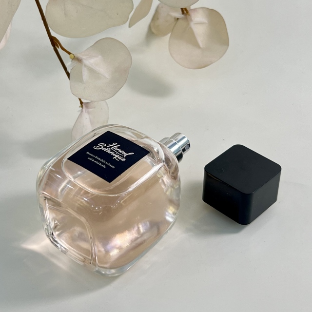 PERFUME BOTTLE