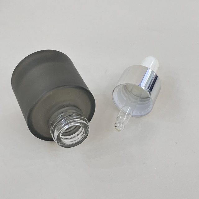 ESSENTIAL OIL DROPPER BOTTLE