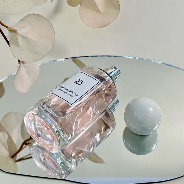 PERFUME BOTTLE
