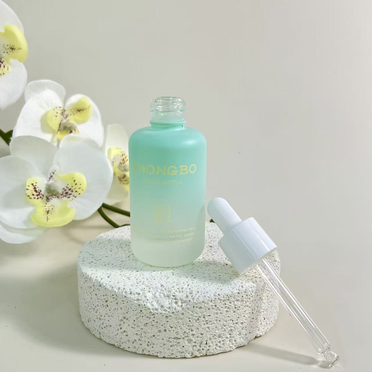 ESSENTIAL OIL DROPPER BOTTLE