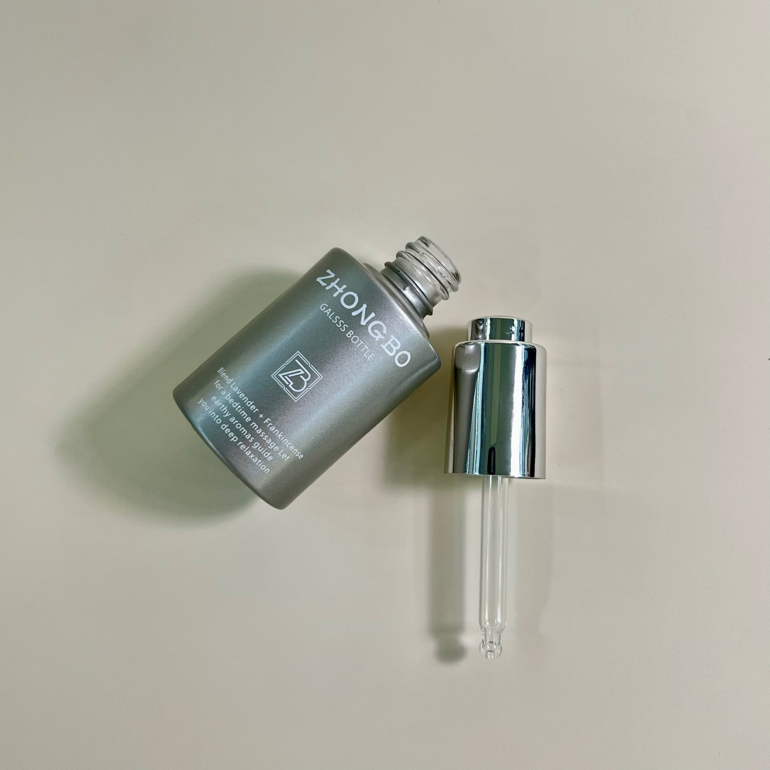 ESSENTIAL OIL DROPPER BOTTLE