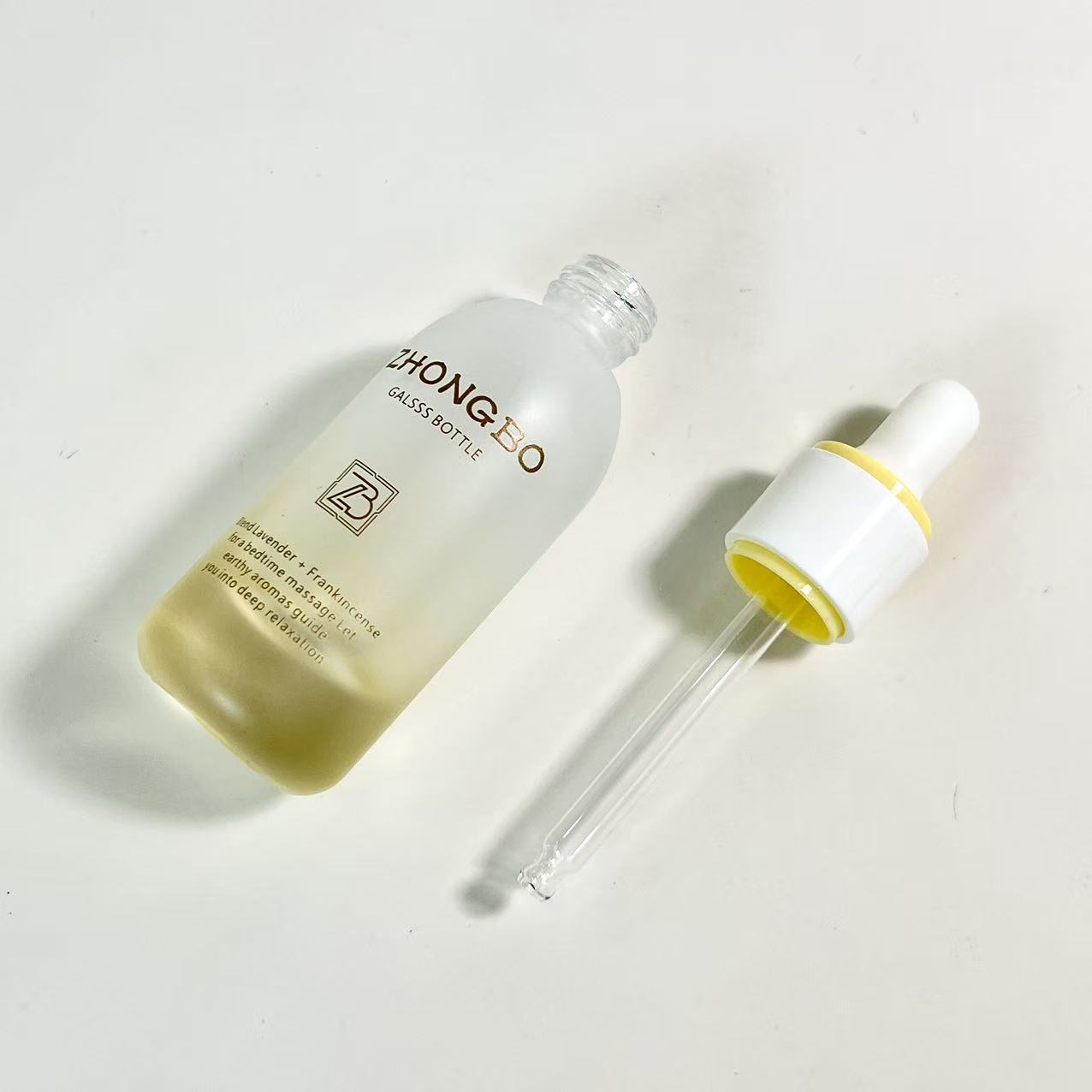 ESSENTIAL OIL DROPPER BOTTLE