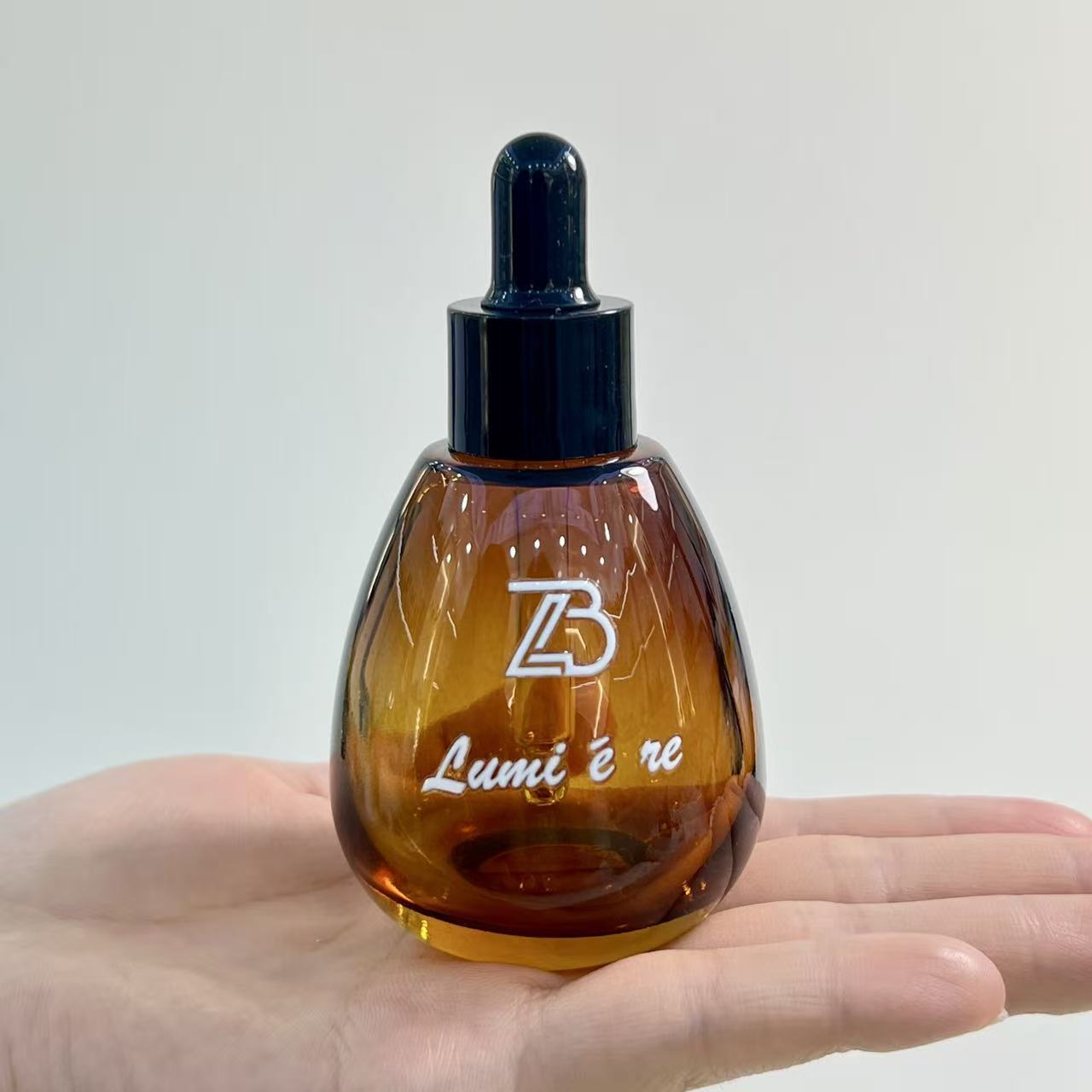 ESSENTIAL OIL DROPPER BOTTLE
