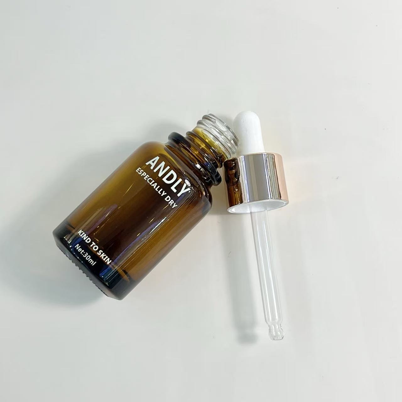 ESSENTIAL OIL DROPPER BOTTLE