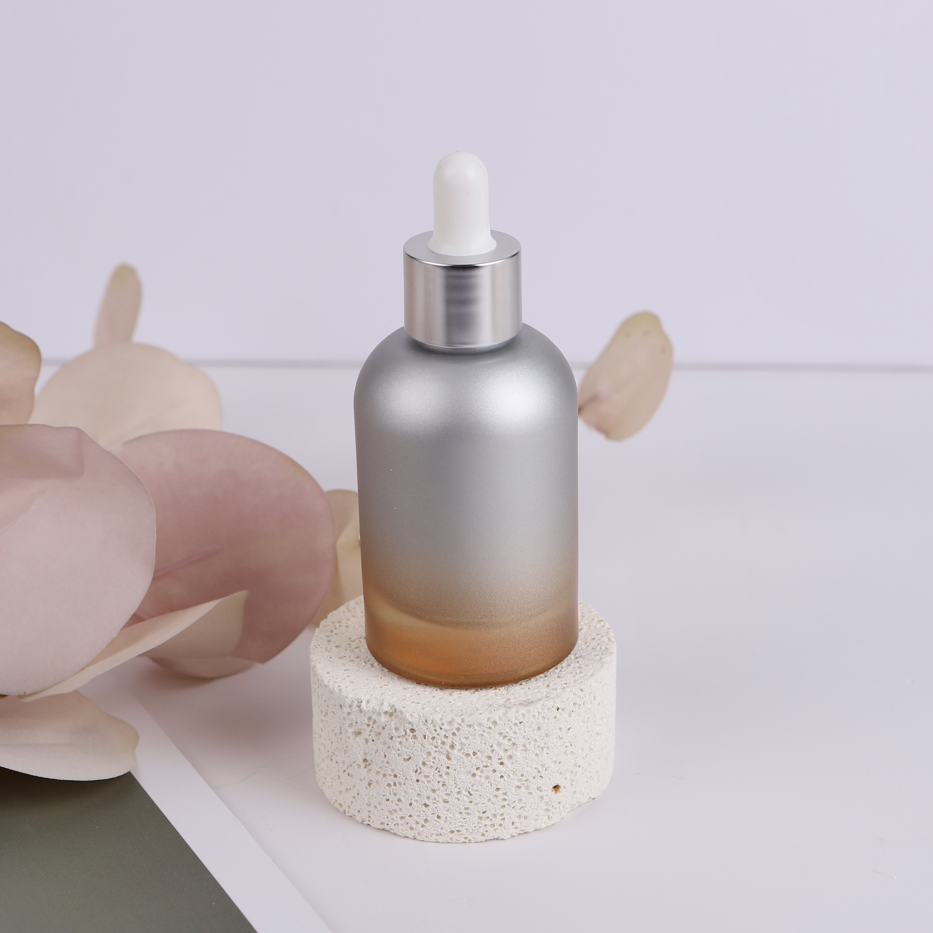 ESSENTIAL OIL DROPPER BOTTLE