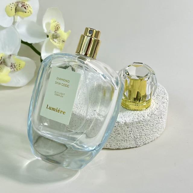 PERFUME BOTTLE