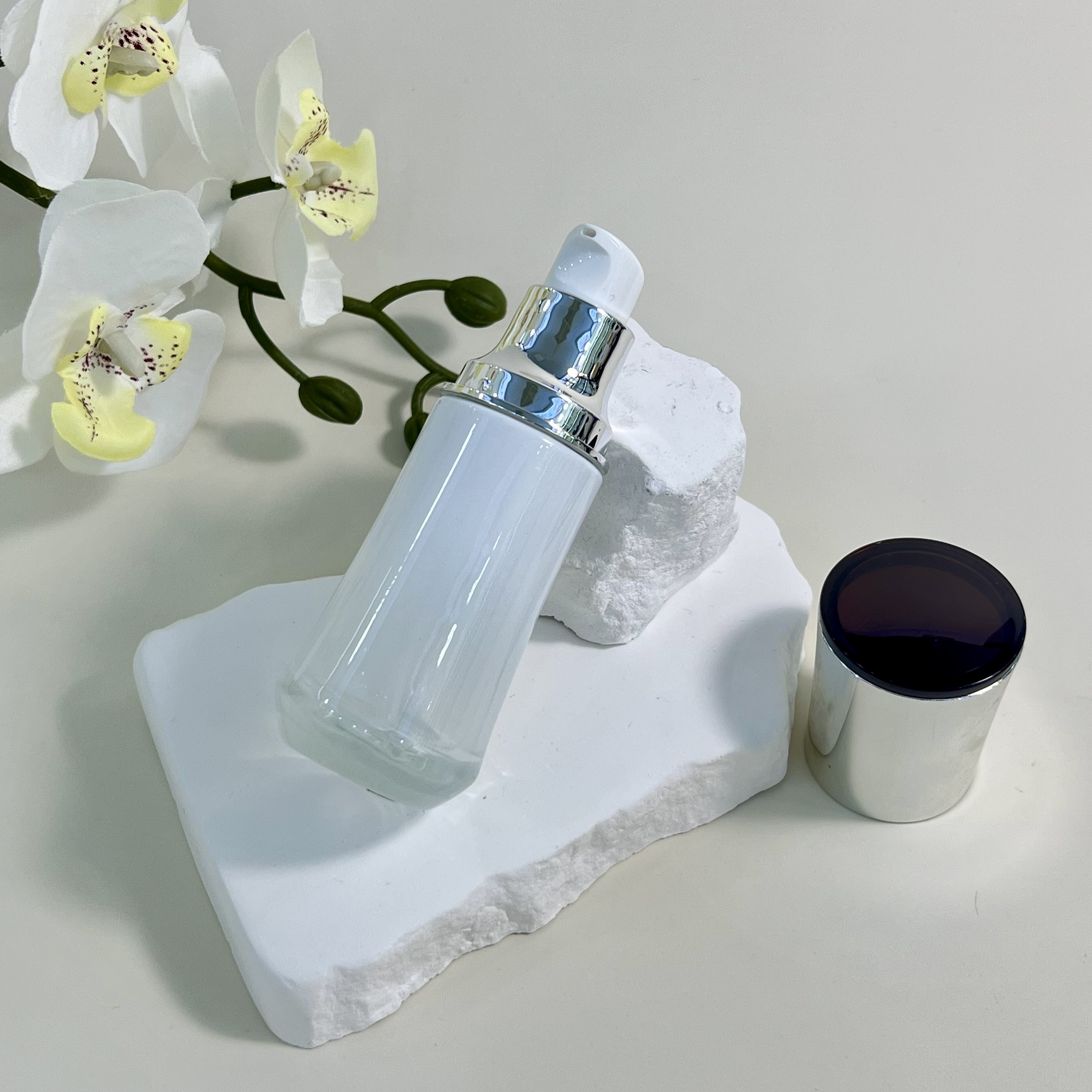 LOTION BOTTLE