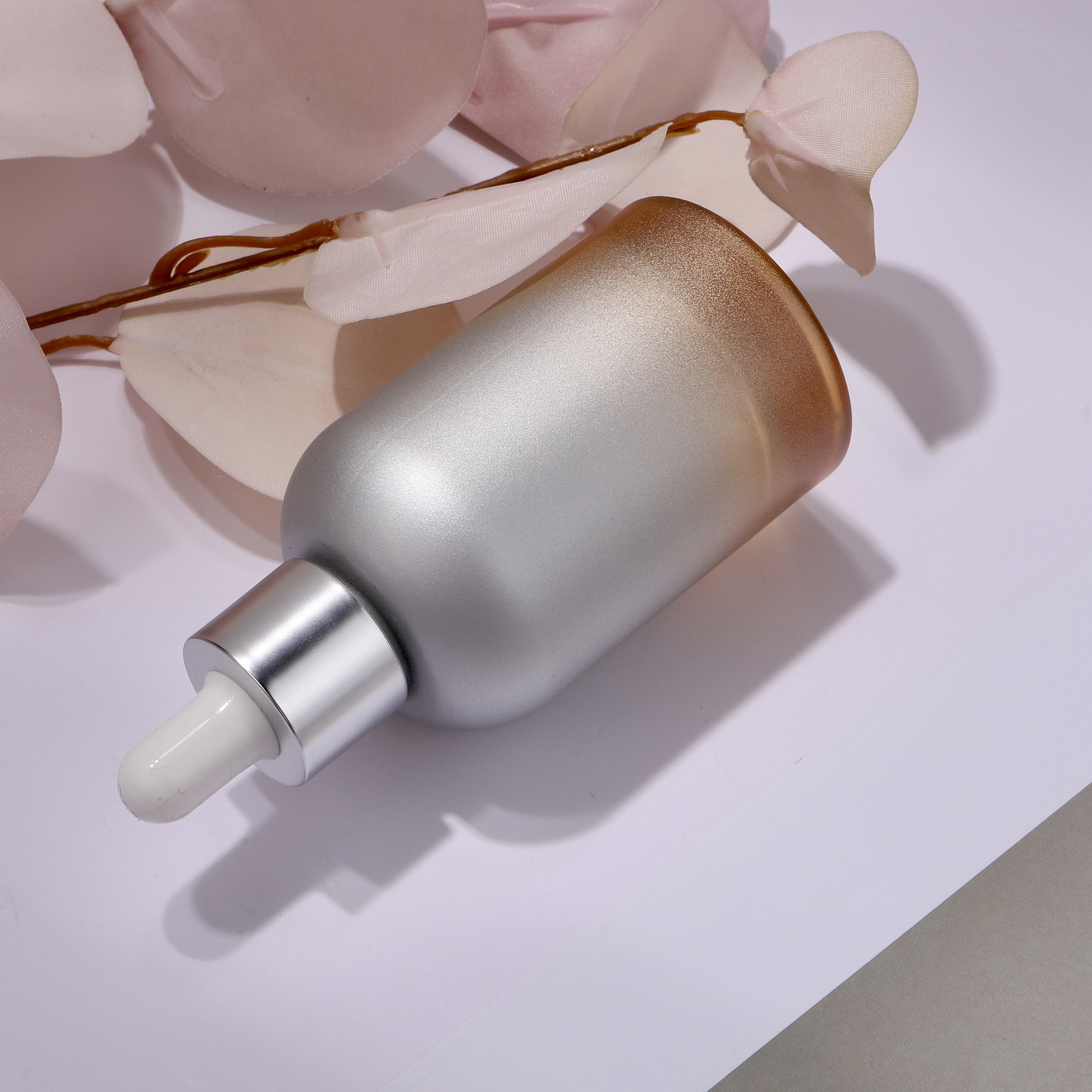 ESSENTIAL OIL DROPPER BOTTLE