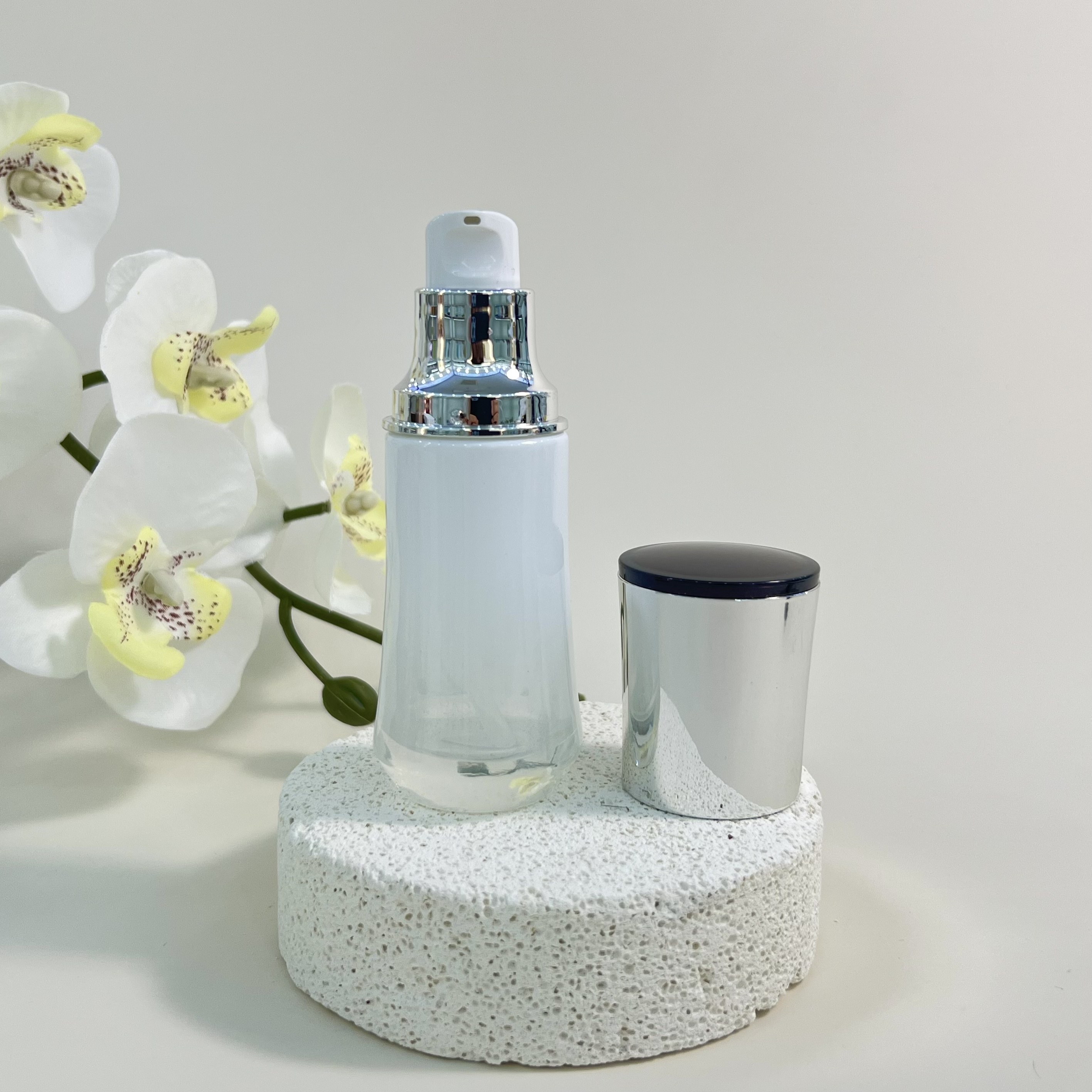 LOTION BOTTLE