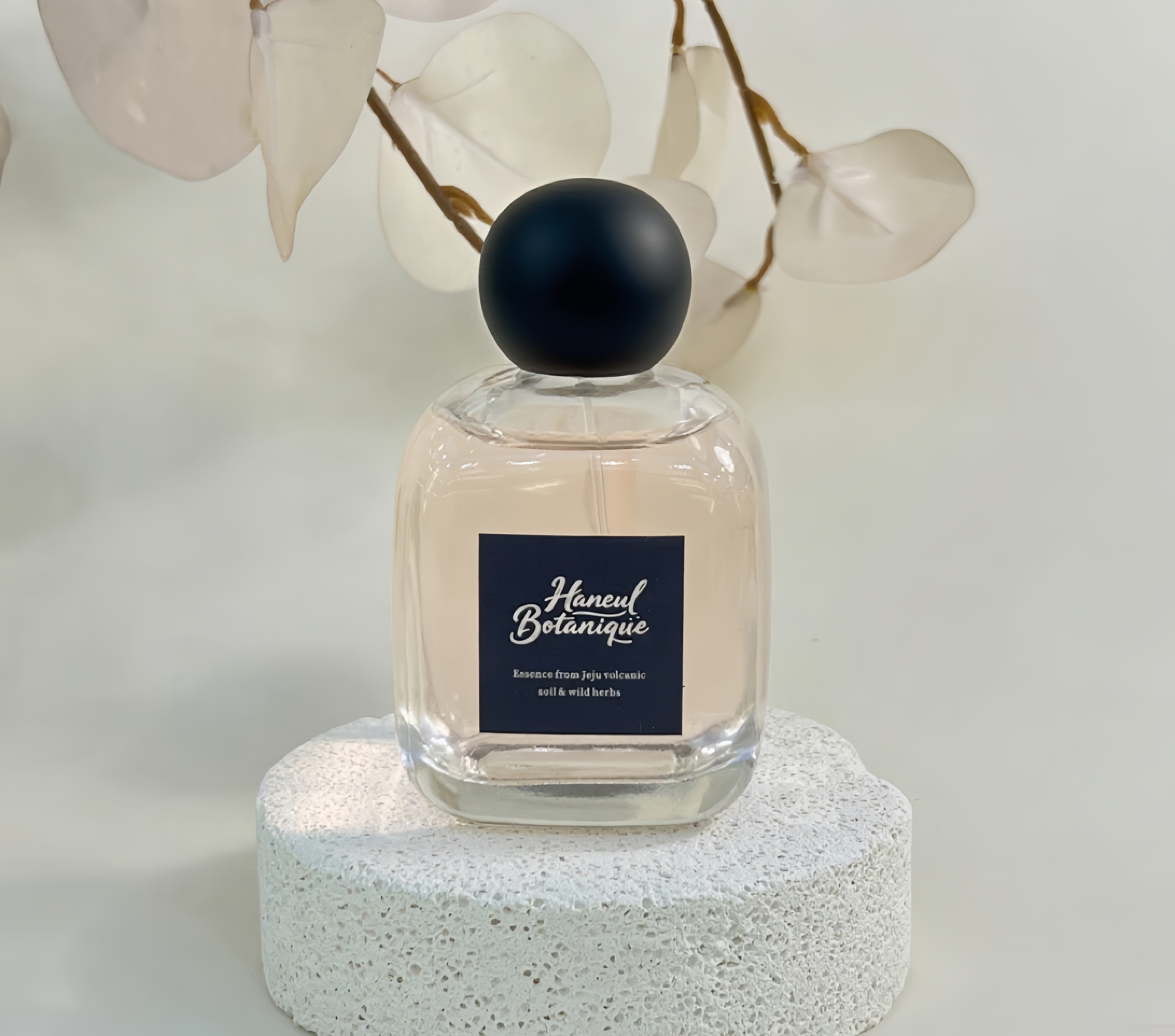PERFUME BOTTLE