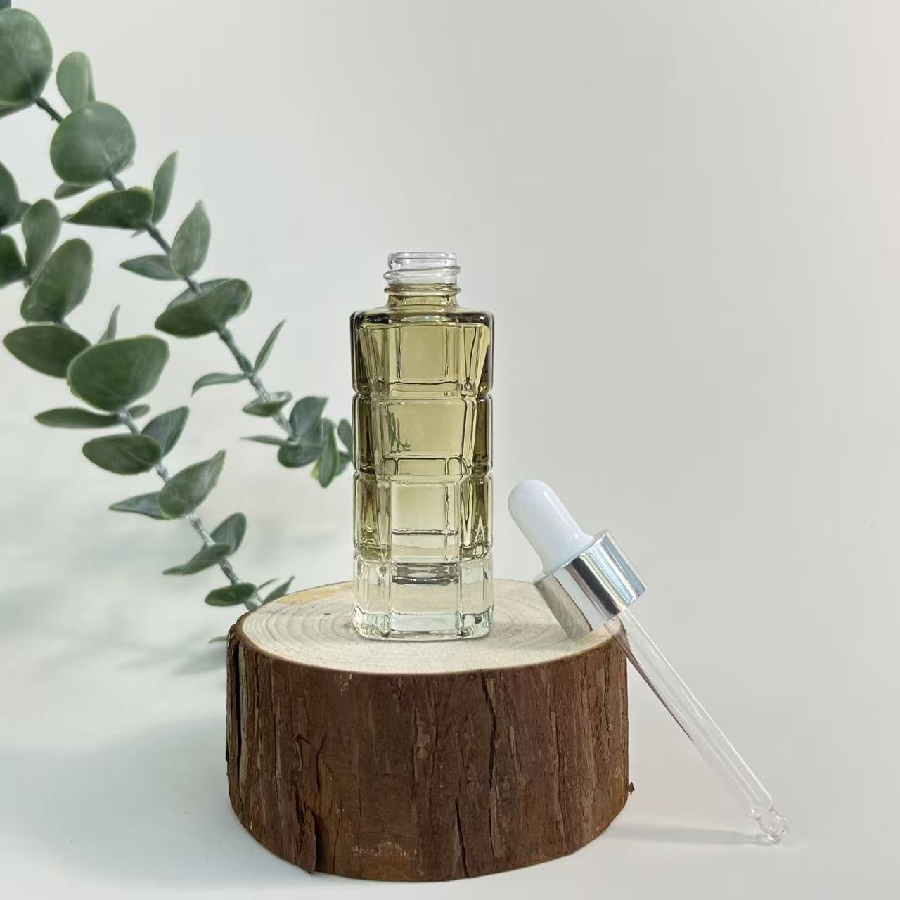 ESSENTIAL OIL DROPPER BOTTLE