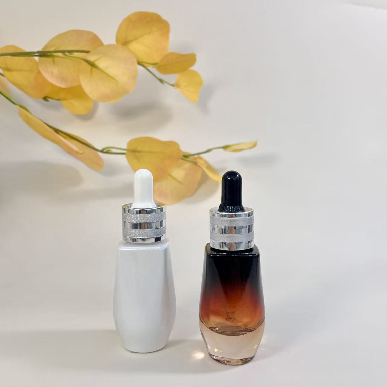 ESSENTIAL OIL DROPPER BOTTLE