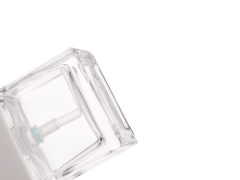FOUNDATION & LIP GLAZED BOTTLE