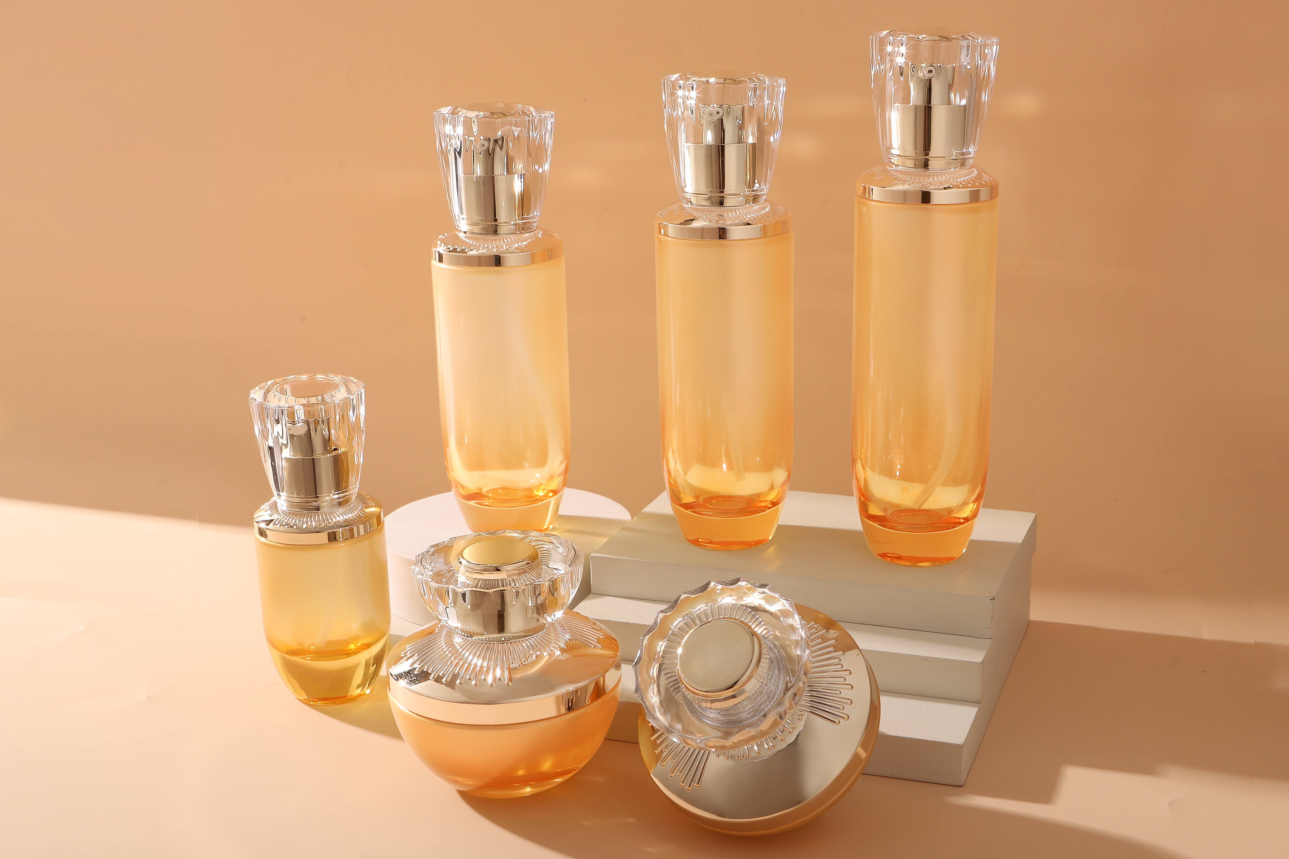 COSMETIC BOTTLE SET