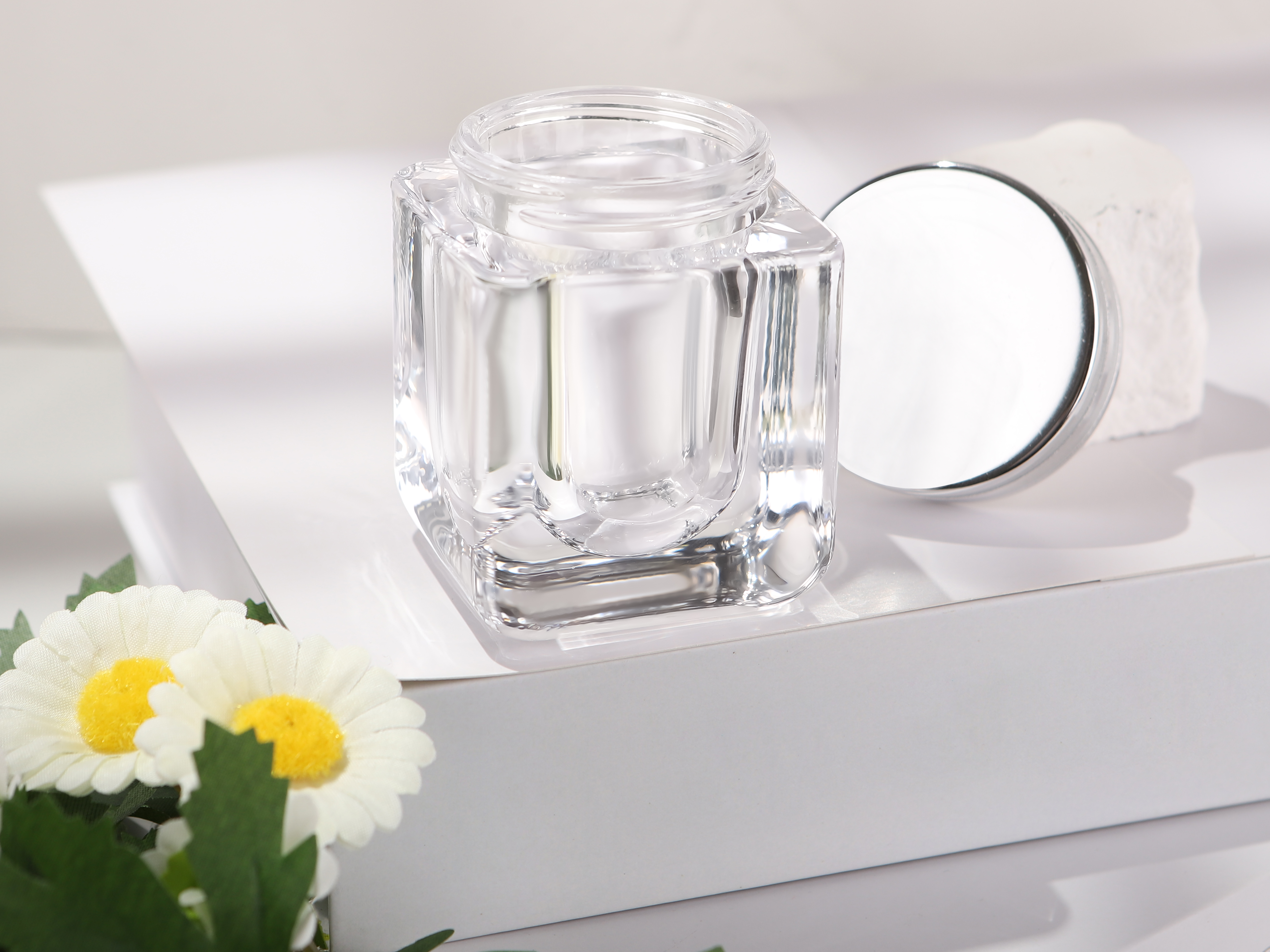 COSMETIC JAR