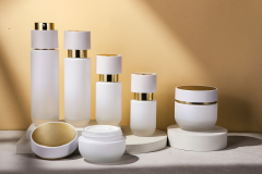COSMETIC BOTTLE SET