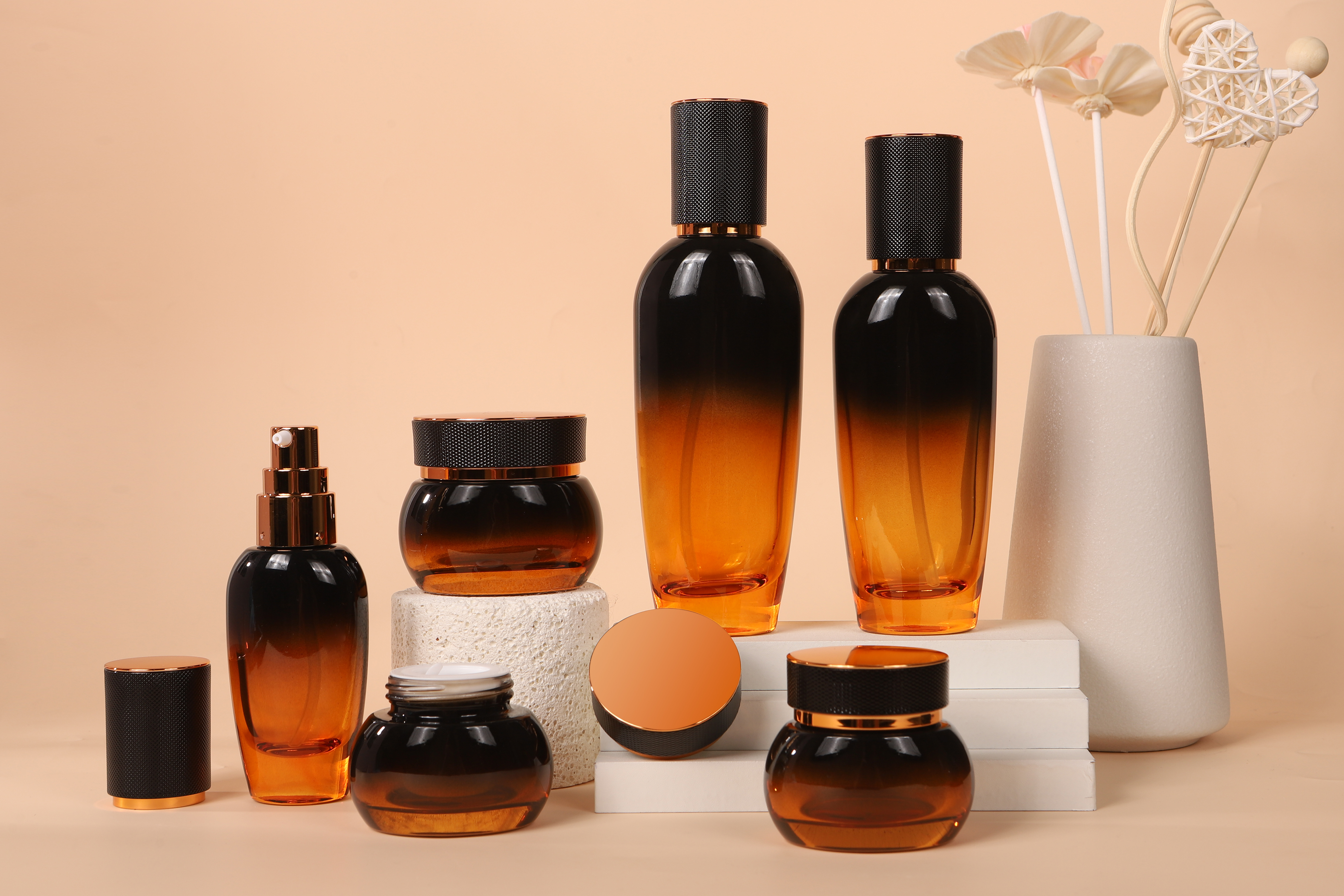 COSMETIC BOTTLE SET