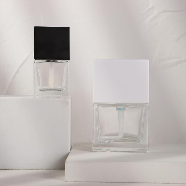 FOUNDATION & LIP GLAZED BOTTLE