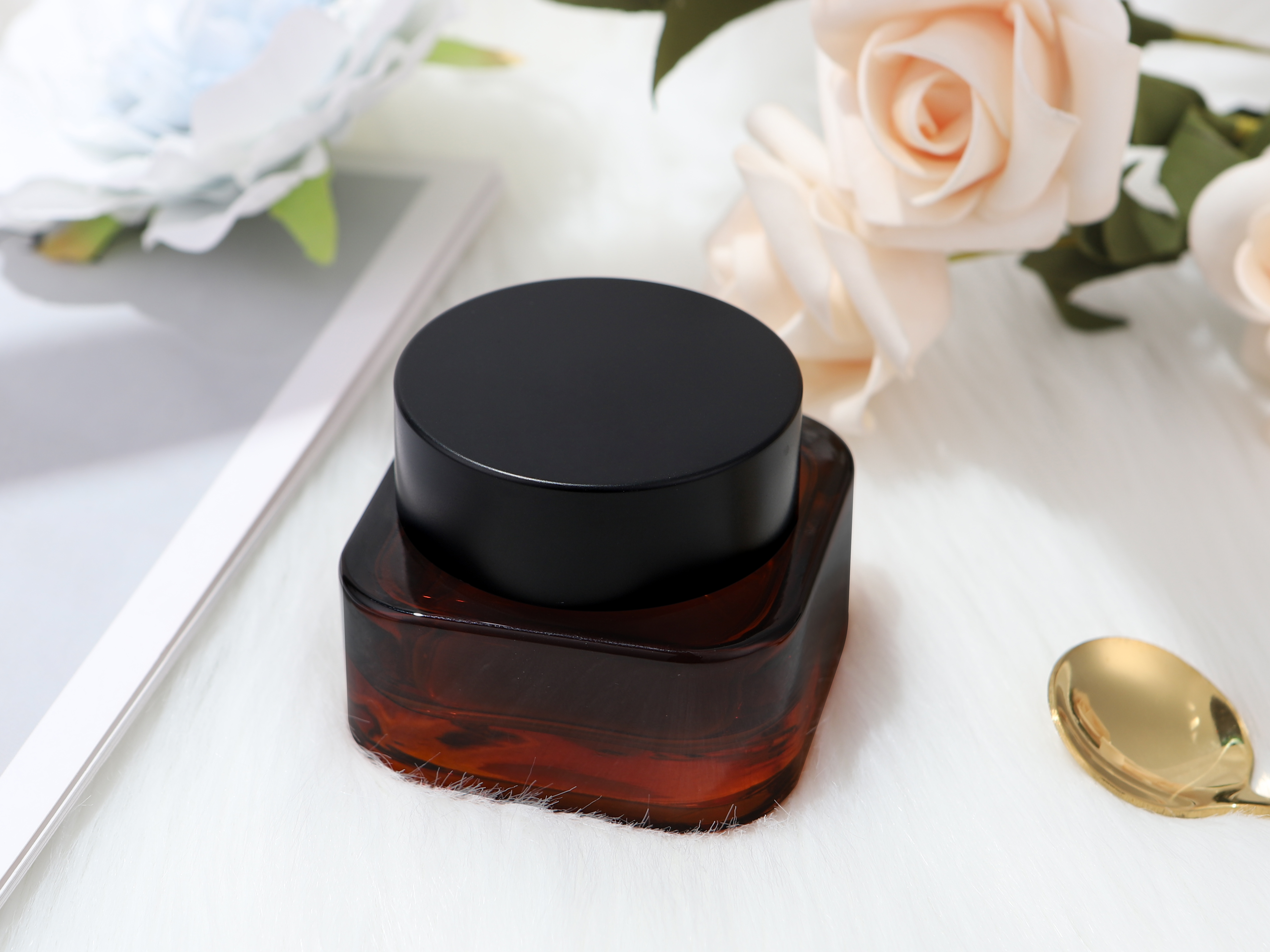 COSMETIC JAR