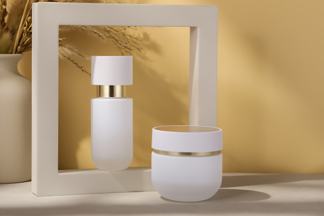 COSMETIC BOTTLE SET
