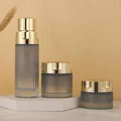 COSMETIC BOTTLE SET
