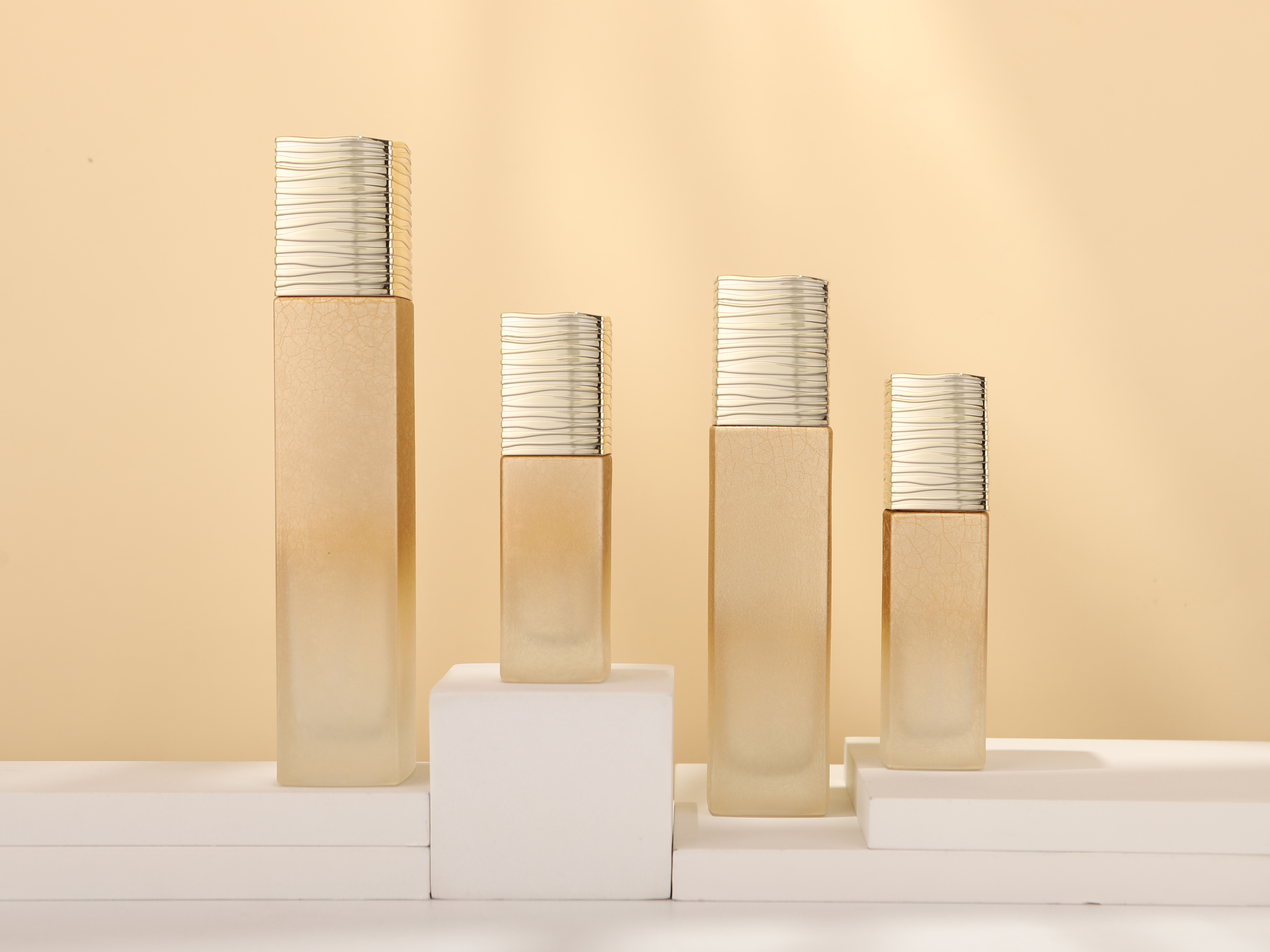 COSMETIC BOTTLE SET