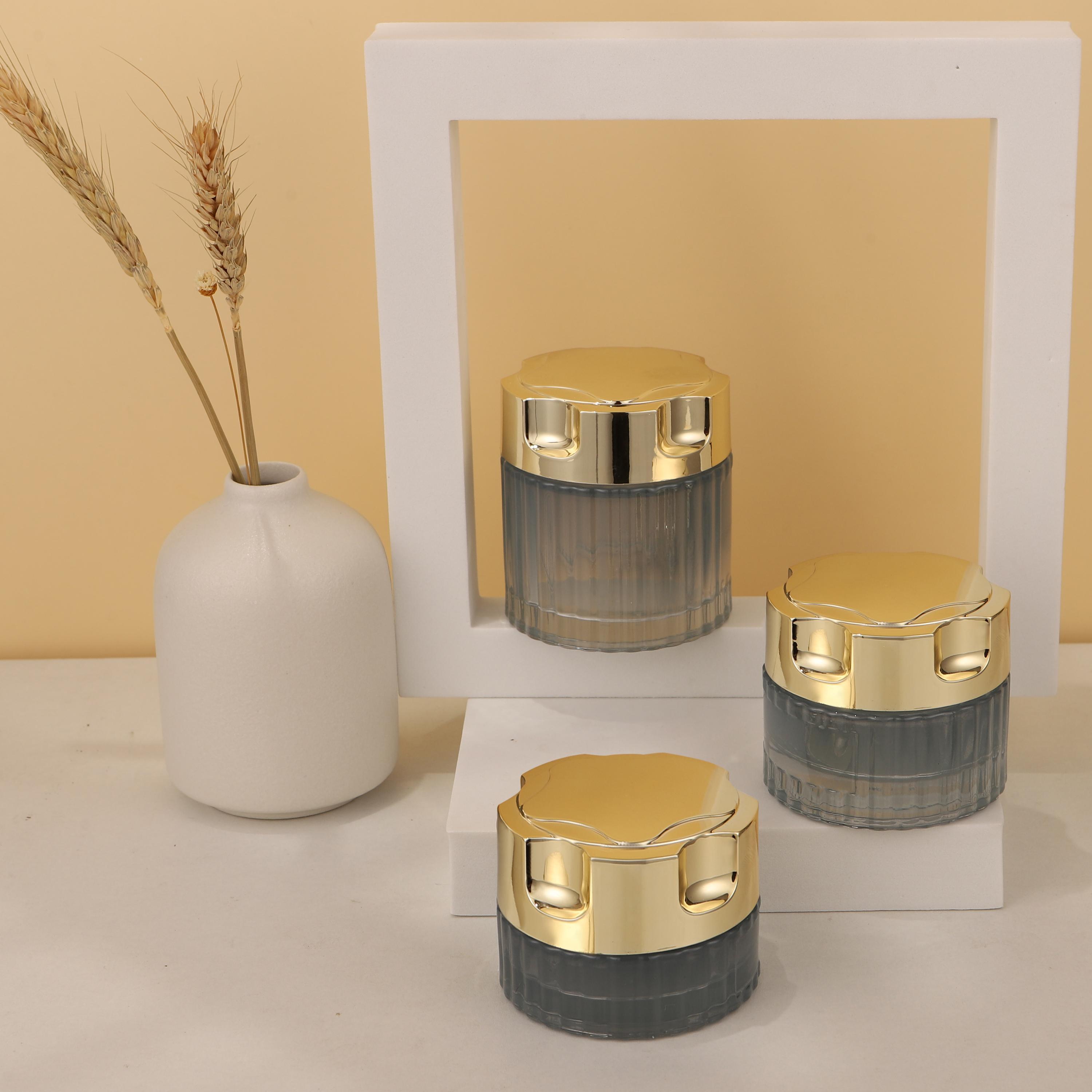 COSMETIC BOTTLE SET