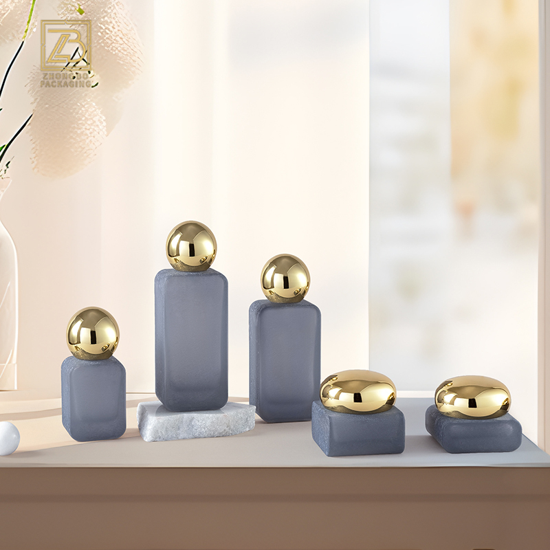 COSMETIC BOTTLE SET