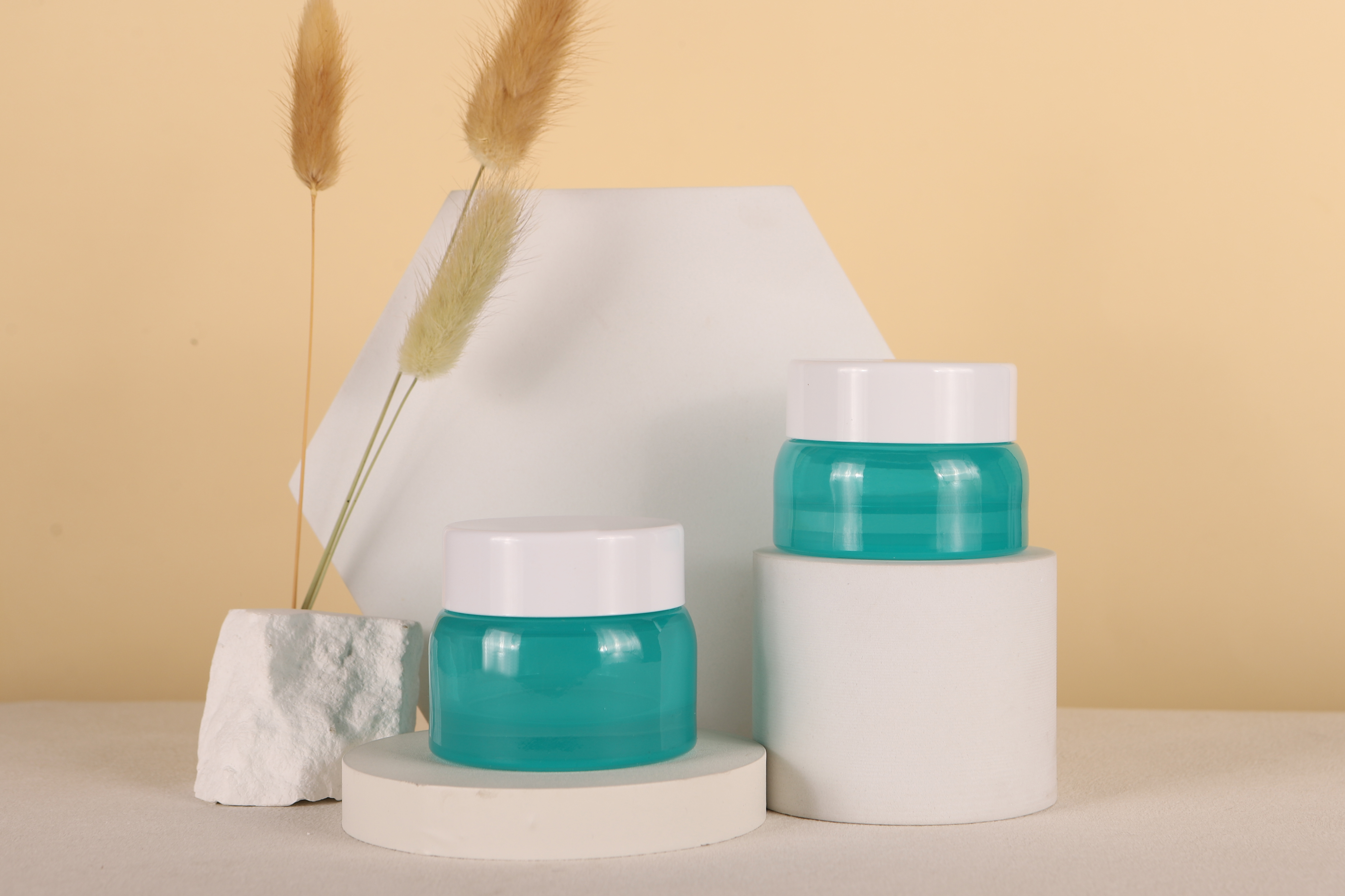 COSMETIC BOTTLE SET