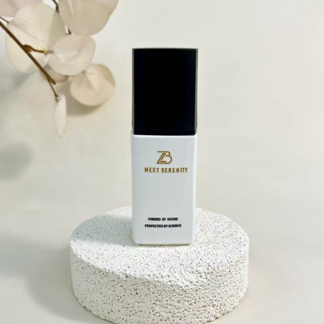 FOUNDATION BOTTLE
