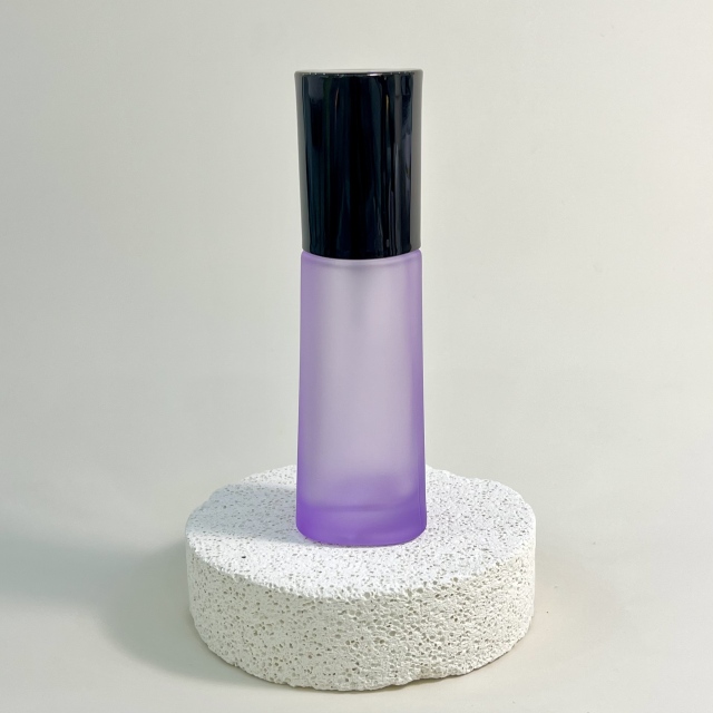 FOUNDATION BOTTLE